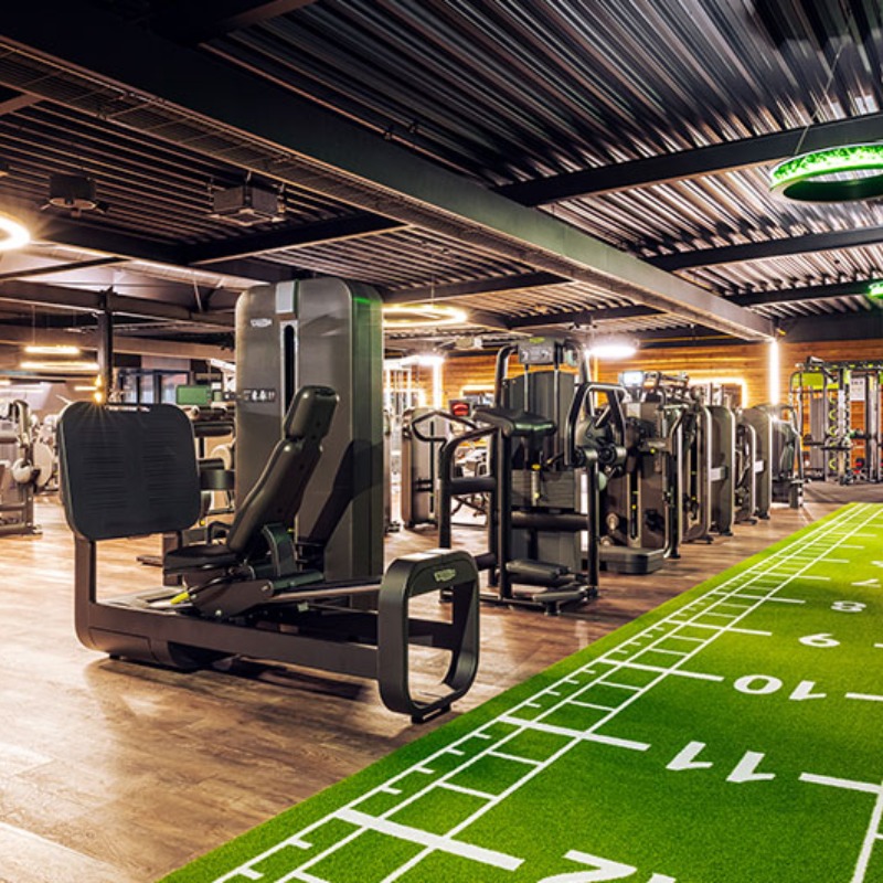 HIGH-CLASS FITNESS-STUDIO